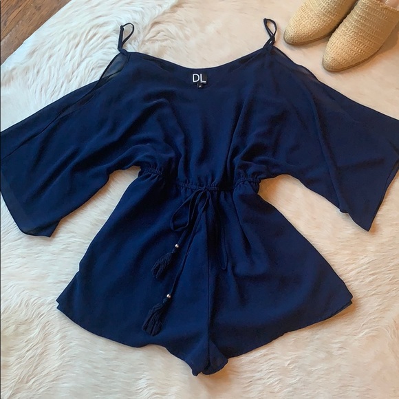 Dailylook Pants - DAILYLOOK: Navy Romper with cold shoulder detail